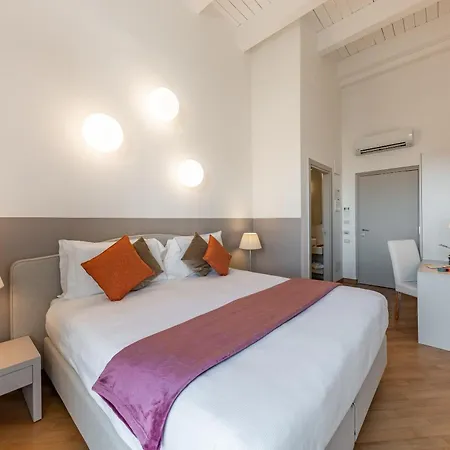 Palazzo Indelli Hotel 4*
