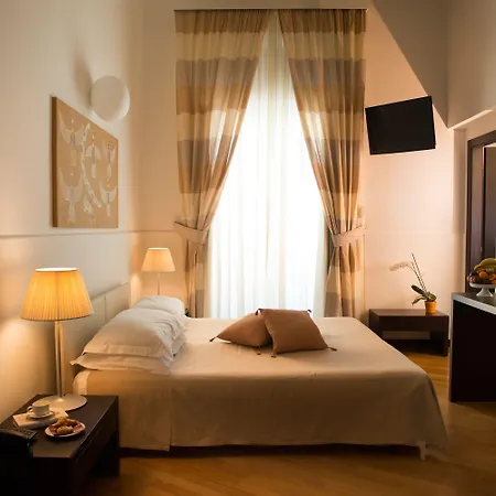 茵德里宫殿酒店