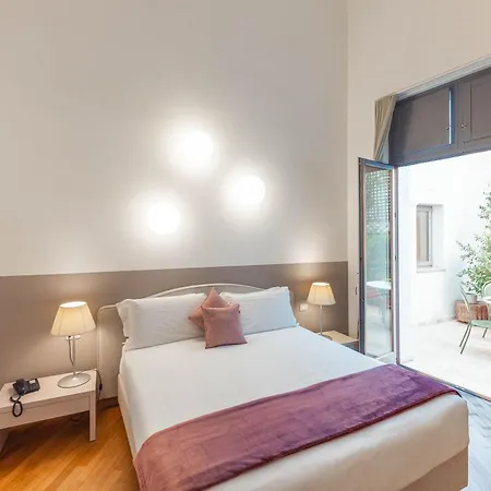 Palazzo Indelli Szálloda 4*