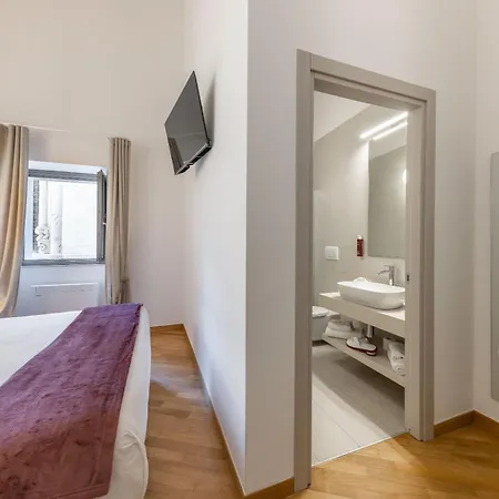 Palazzo Indelli فندق 4*