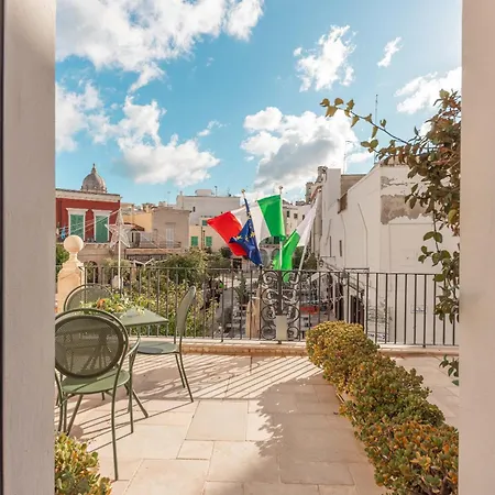 ホテル Palazzo Indelli モノーポリ