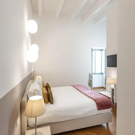 Palazzo Indelli فندق 4*