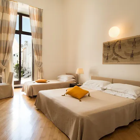 Palazzo Indelli Szálloda 4*