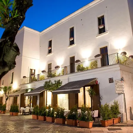 Ξενοδοχείο Palazzo Indelli Monopoli
